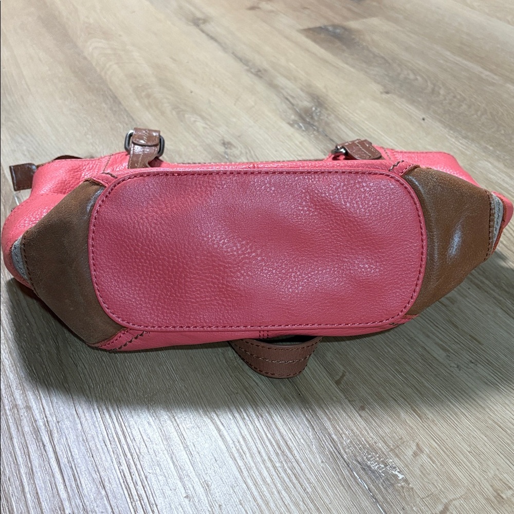 The Sak Coral and Brown Leather Kendra purse - Picture 6 of 8